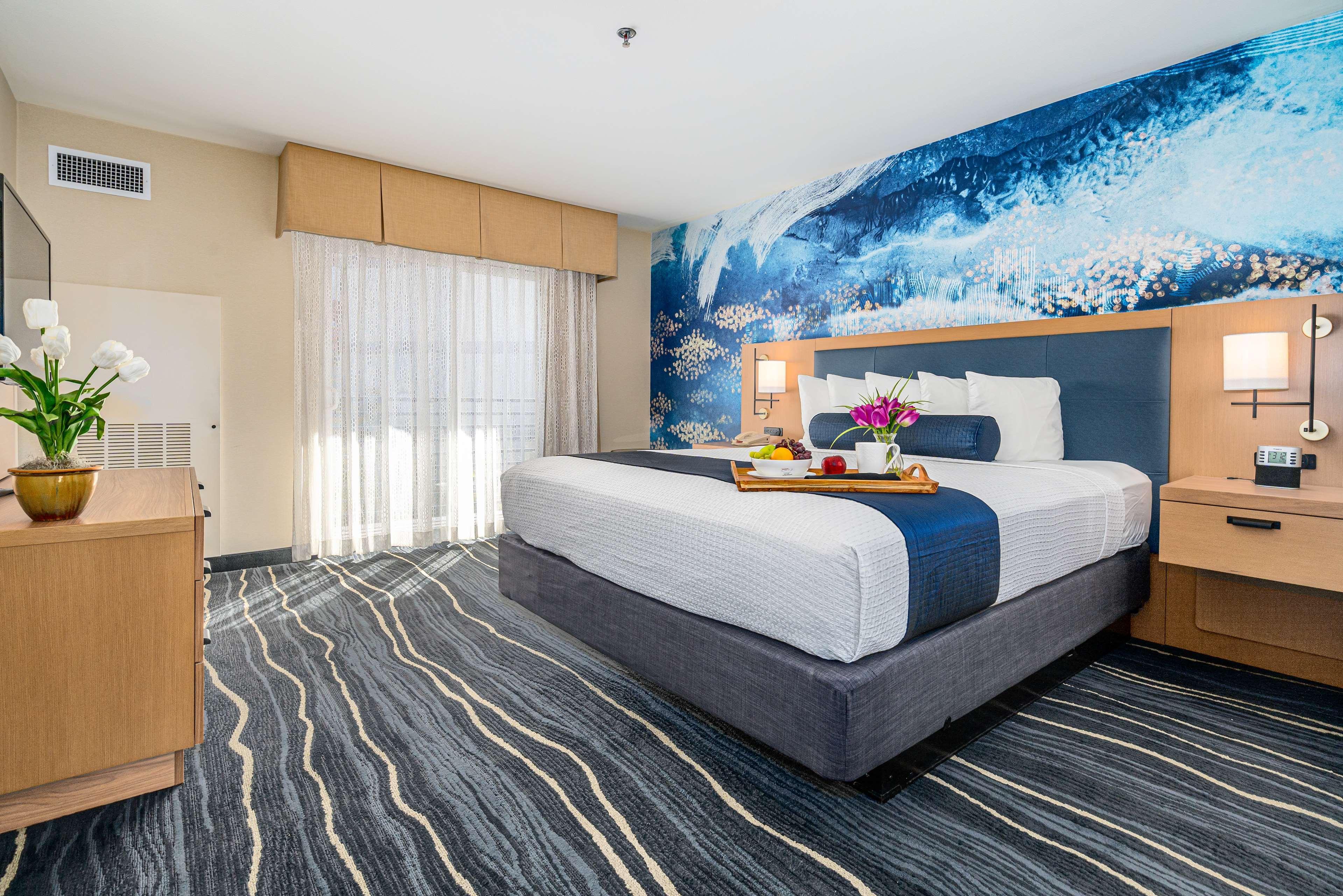 Best Western Plus Marina Gateway Hotel National City Exterior foto